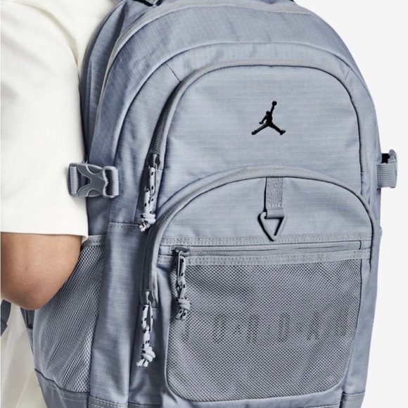 Jordan Blacktop Backpack - Picture 4 of 5